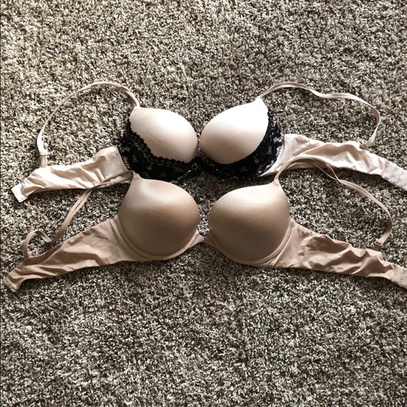 Bras - Picture 2 of 5